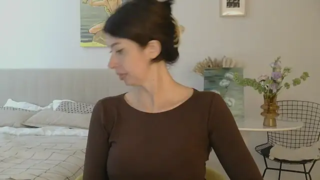 WhiteQueen888 online show from 06-23-26, 08:23
