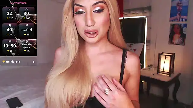 Snapshot of Alluring_Lordess chatting on 09-25-25, 06:50 Alluring Lordess online show from 09-25-25, 06:50