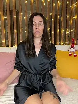 HotyWinter online show from 12-28-24, 08:47