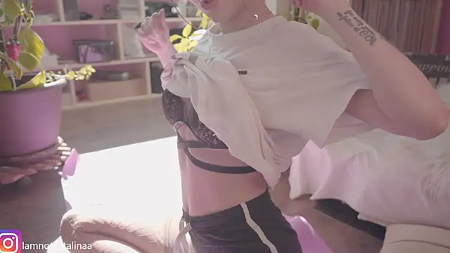 YourBabyPearl online show from 03-10-25, 10:37