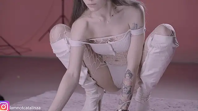 YourBabyPearl online show from 11-20-25, 04:40