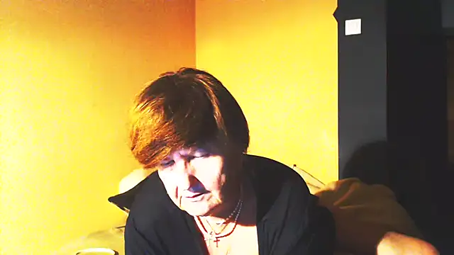 Snapshot of MioritaHard chatting on 03-03-25, 07:49 MioritaHard online show from 03-03-25, 07:49