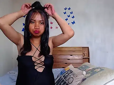 Snapshot of Princess_Ariahsquirty chatting on 11-23-25, 07:19 Princess Ariahsquirty online show from 11-23-25, 07:19