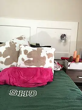 LuciousLips96 online show from 02-08-25, 09:35