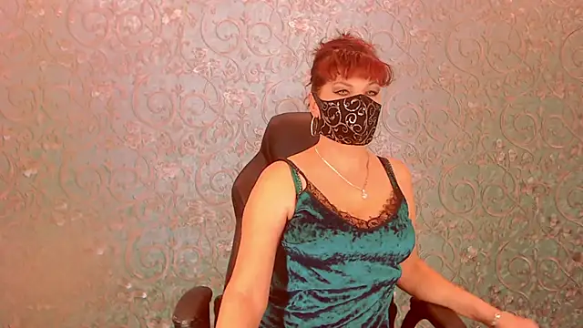 Snapshot of Infinitely chatting on 02-07-25, 04:24 Infinitely online show from 02-07-25, 04:24