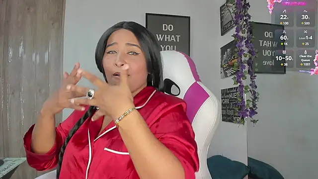 paola ih online show from 12-16-24, 02:27