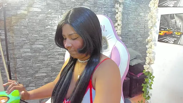 paola ih online show from 05-08-26, 08:14