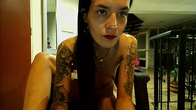 emmaherby online show from 12-19-24, 11:35