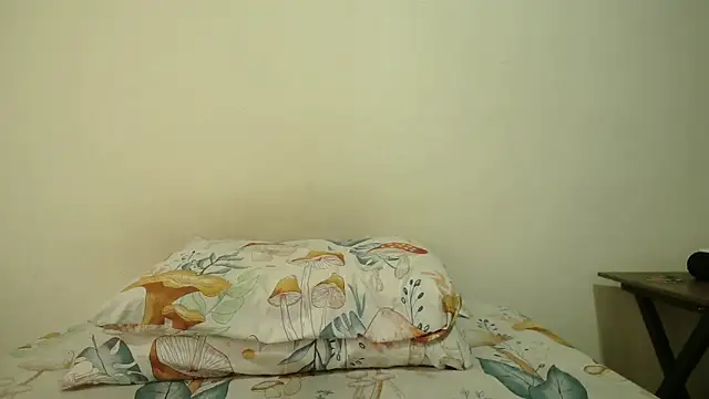 emmaherby online show from 03-01-25, 02:34