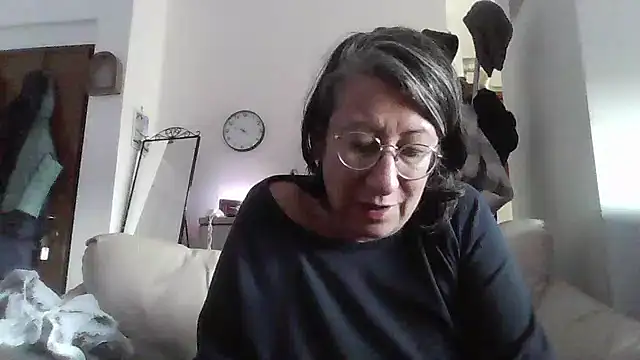 Snapshot of milkarock chatting on 01-23-25, 08:36 milkarock online show from 01-23-25, 08:36