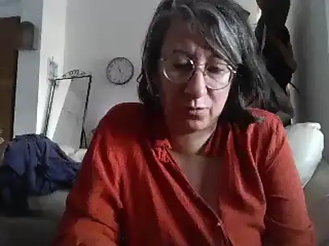 Snapshot of milkarock chatting on 01-30-25, 10:29 milkarock online show from 01-30-25, 10:29