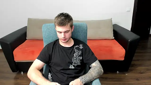 maks wolfis online show from 12-06-24, 12:23