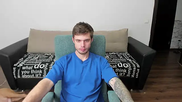 maks wolfis online show from 01-10-25, 03:37