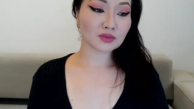 Snapshot of DanyMin chatting on 11-06-25, 07:20 DanyMin online show from 11-06-25, 07:20