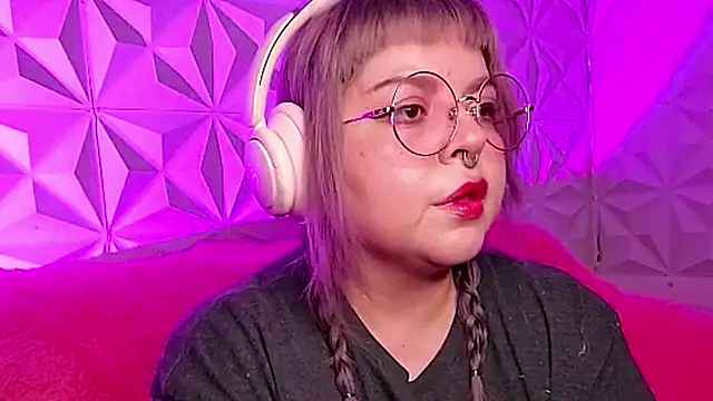 Satyn doll online show from 11-02-25, 10:12