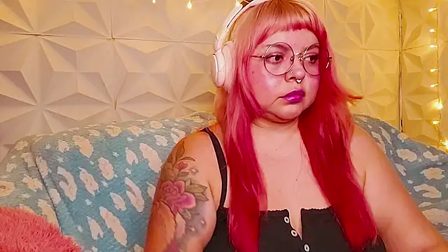 Satyn doll online show from 06-24-26, 10:42