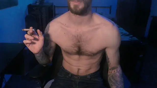 Snapshot of SexxxyLouis chatting on 01-09-25, 11:47 SexxxyLouis online show from 01-09-25, 11:47