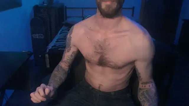 Snapshot of SexxxyLouis chatting on 01-09-25, 02:51 SexxxyLouis online show from 01-09-25, 02:51