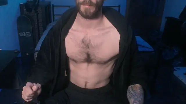 Snapshot of SexxxyLouis chatting on 01-17-25, 01:35 SexxxyLouis online show from 01-17-25, 01:35