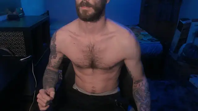 Snapshot of SexxxyLouis chatting on 02-08-25, 04:25 SexxxyLouis online show from 02-08-25, 04:25