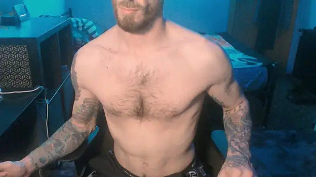 Snapshot of SexxxyLouis chatting on 02-18-25, 08:47 SexxxyLouis online show from 02-18-25, 08:47