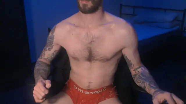 Snapshot of SexxxyLouis chatting on 03-10-25, 08:34 SexxxyLouis online show from 03-10-25, 08:34