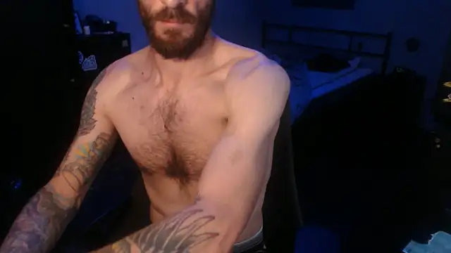 Snapshot of SexxxyLouis chatting on 09-21-25, 09:55 SexxxyLouis online show from 09-21-25, 09:55