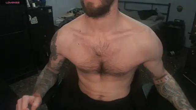 SexxxyLouis online show from 12-22-25, 01:41