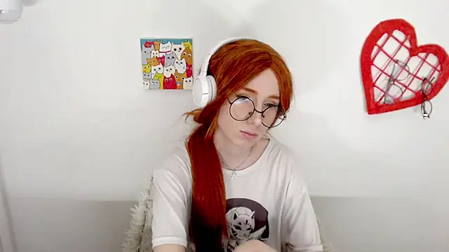  Hanna Moon  online show from 06-27-26, 10:09