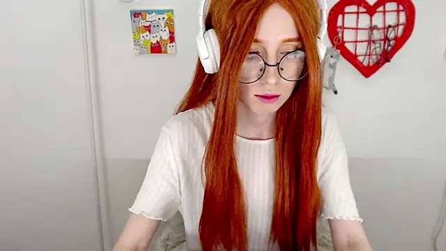  Hanna Moon  online show from 07-05-26, 12:45