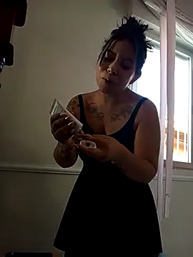 little susie online show from 09-25-25, 07:56