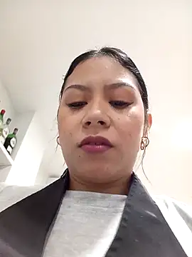 little susie online show from 12-19-25, 11:50