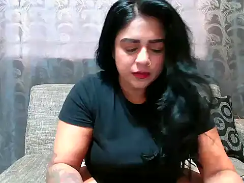 Snapshot of indianishkq7 chatting on 03-04-25, 07:30 indianishkq7 online show from 03-04-25, 07:30