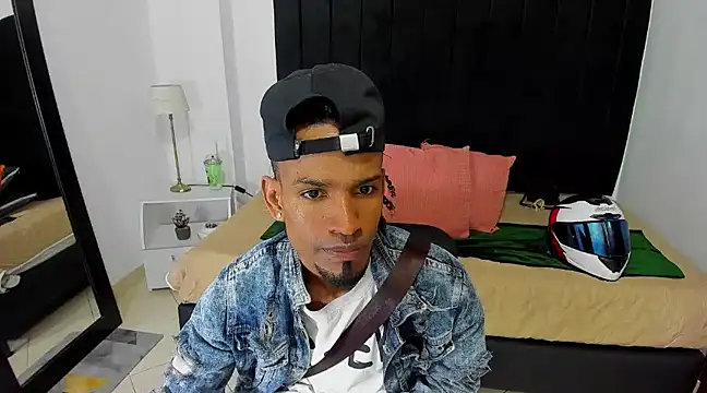 Snapshot of anhtony_wayans chatting on 12-07-24, 12:41 anhtony wayans online show from 12-07-24, 12:41