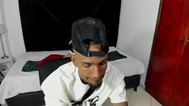 anhtony wayans online show from 10-18-25, 12:13