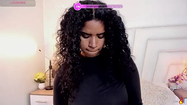 Ellie Alves online show from 12-17-24, 03:06