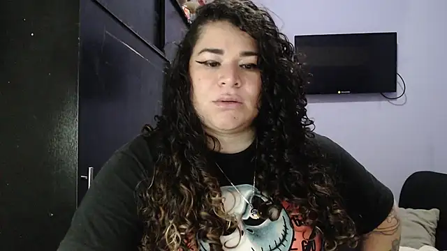 ANGELIQUE KLANE online show from 01-31-25, 04:58