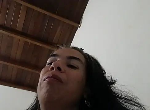 Snapshot of mari657 chatting on 12-25-24, 12:27 mari657 online show from 12-25-24, 12:27