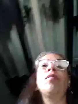 Snapshot of mari657 chatting on 03-18-25, 07:10 mari657 online show from 03-18-25, 07:10