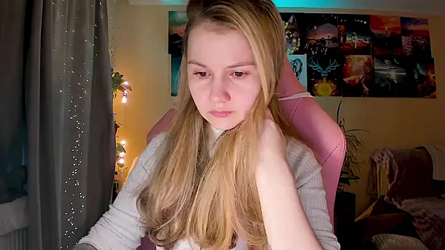 GoodWitch  online show from 09-25-25, 07:34