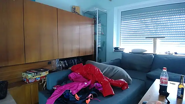 Kinkidani86 online show from 04-12-26, 02:55