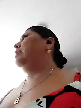 Snapshot of Brenda_Berck_ chatting on 02-19-25, 06:10 Brenda Berck online show from 02-19-25, 06:10