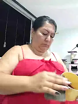 Snapshot of Brenda_Berck_ chatting on 03-02-25, 02:08 Brenda Berck online show from 03-02-25, 02:08