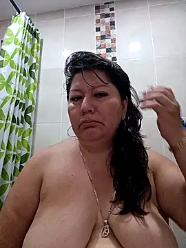 Snapshot of Brenda_Berck_ chatting on 10-22-25, 11:10 Brenda Berck online show from 10-22-25, 11:10