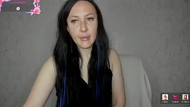 MissGulia online show from 05-15-26, 12:28