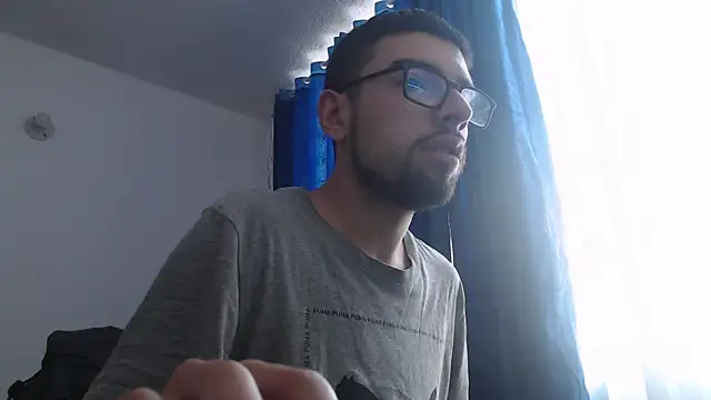 Snapshot of fvckolombianguyy chatting on 02-03-25, 02:13 fvckolombianguyy online show from 02-03-25, 02:13