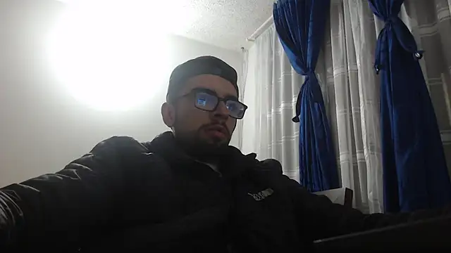 Snapshot of fvckolombianguyy chatting on 02-07-25, 01:36 fvckolombianguyy online show from 02-07-25, 01:36