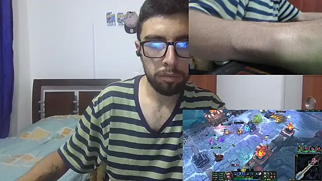 Snapshot of fvckolombianguyy chatting on 02-13-25, 02:56 fvckolombianguyy online show from 02-13-25, 02:56