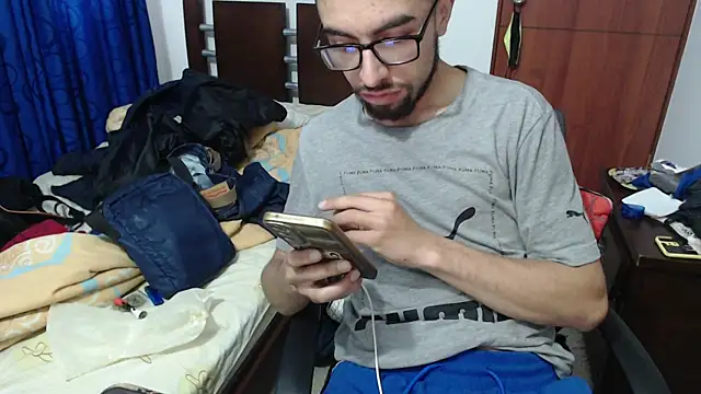 Snapshot of fvckolombianguyy chatting on 03-07-25, 10:10 fvckolombianguyy online show from 03-07-25, 10:10