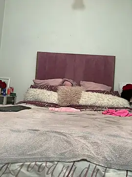 Bootyliciouse21X online show from 06-09-26, 12:50
